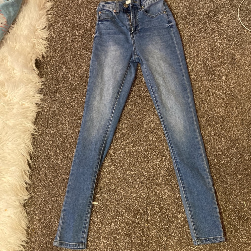 jeans